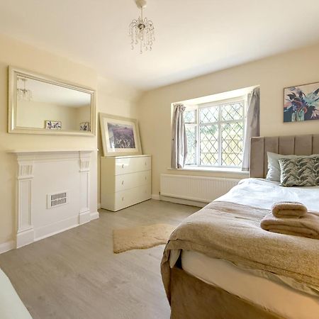 Rural Lodge Stay In Windsor! Hot Tub! Sleeps 20 Bray Extérieur photo