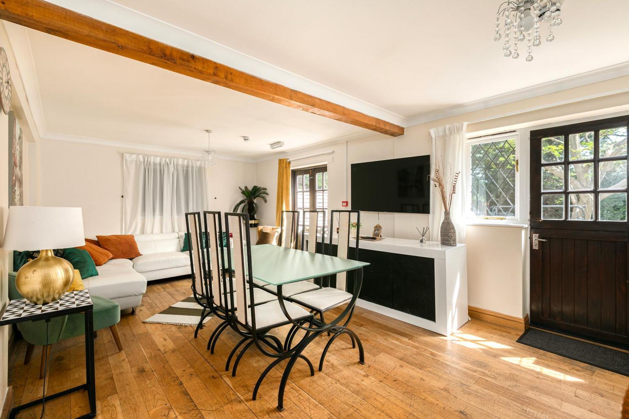 Rural Lodge Stay In Windsor! Hot Tub! Sleeps 20 Bray Extérieur photo