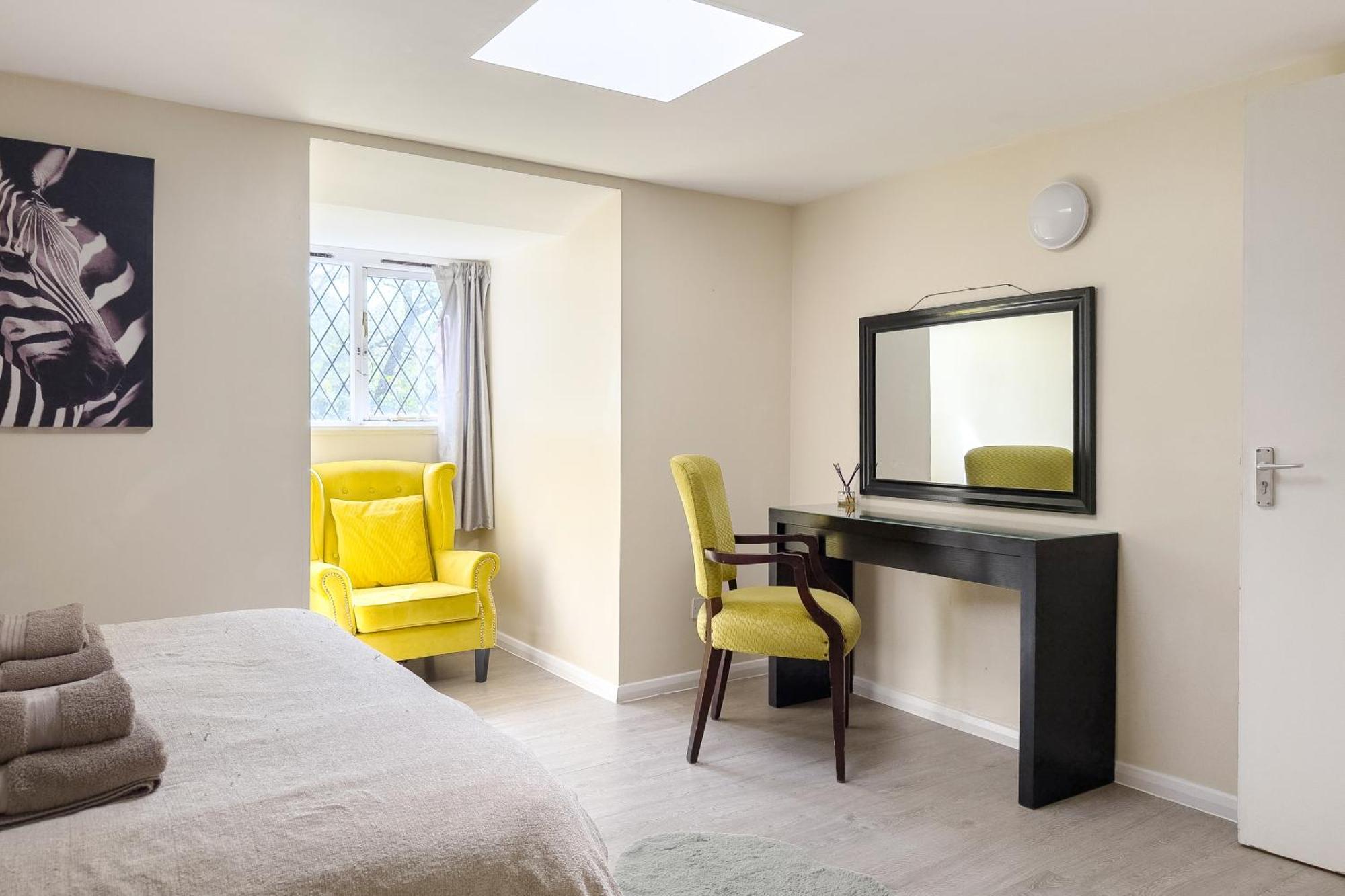 Rural Lodge Stay In Windsor! Hot Tub! Sleeps 20 Bray Extérieur photo