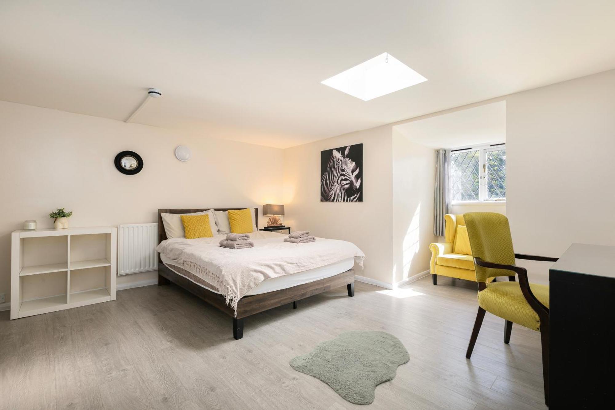 Rural Lodge Stay In Windsor! Hot Tub! Sleeps 20 Bray Extérieur photo