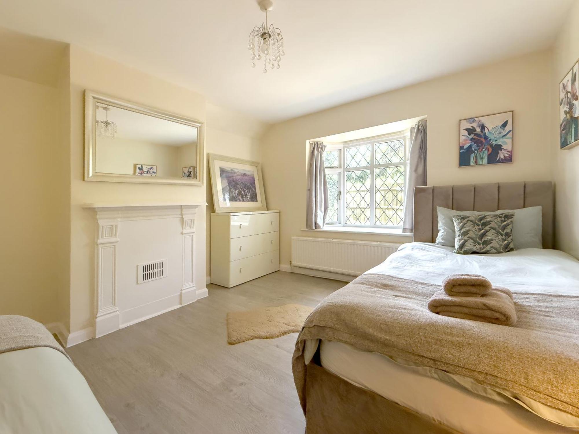 Rural Lodge Stay In Windsor! Hot Tub! Sleeps 20 Bray Extérieur photo
