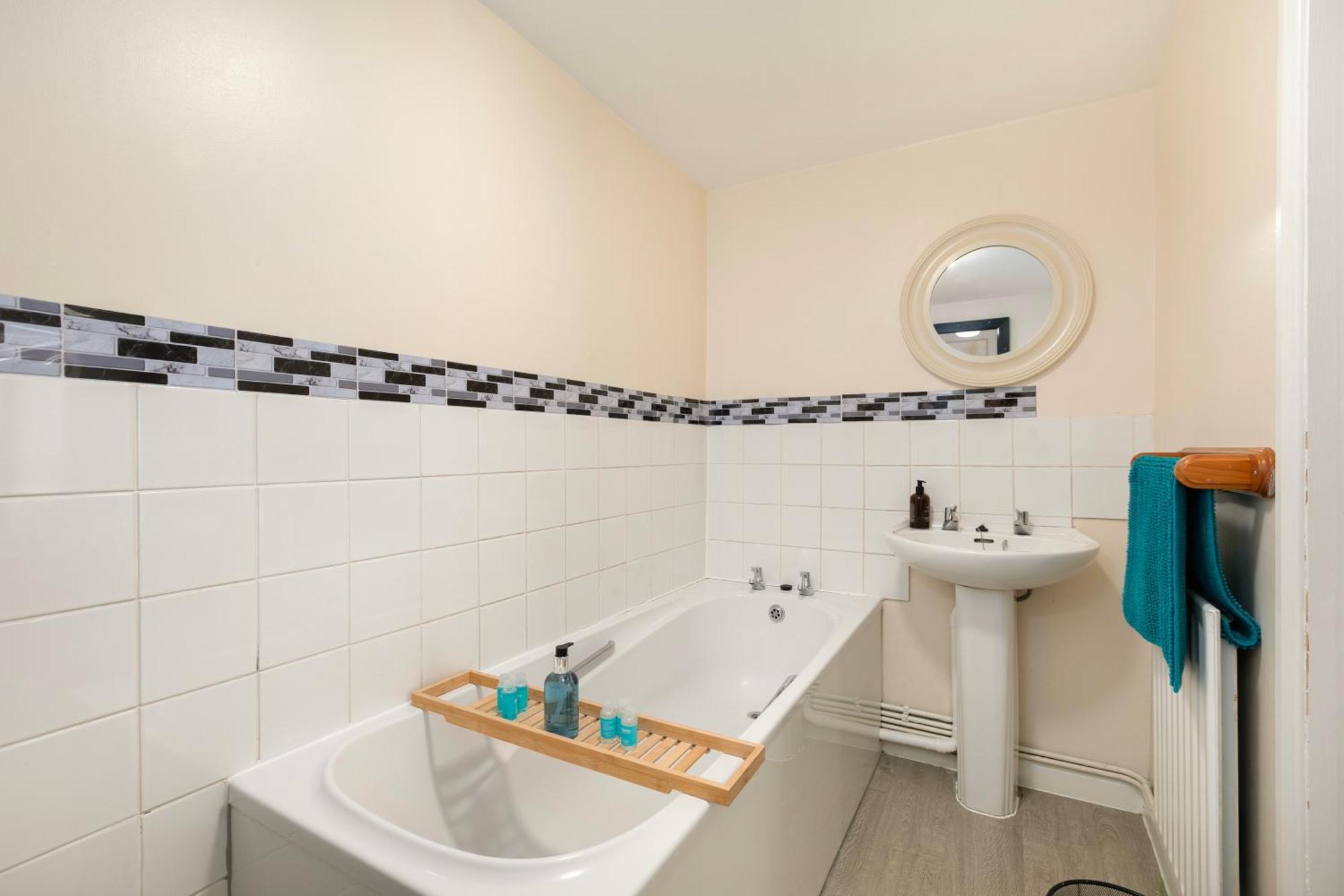Rural Lodge Stay In Windsor! Hot Tub! Sleeps 20 Bray Extérieur photo