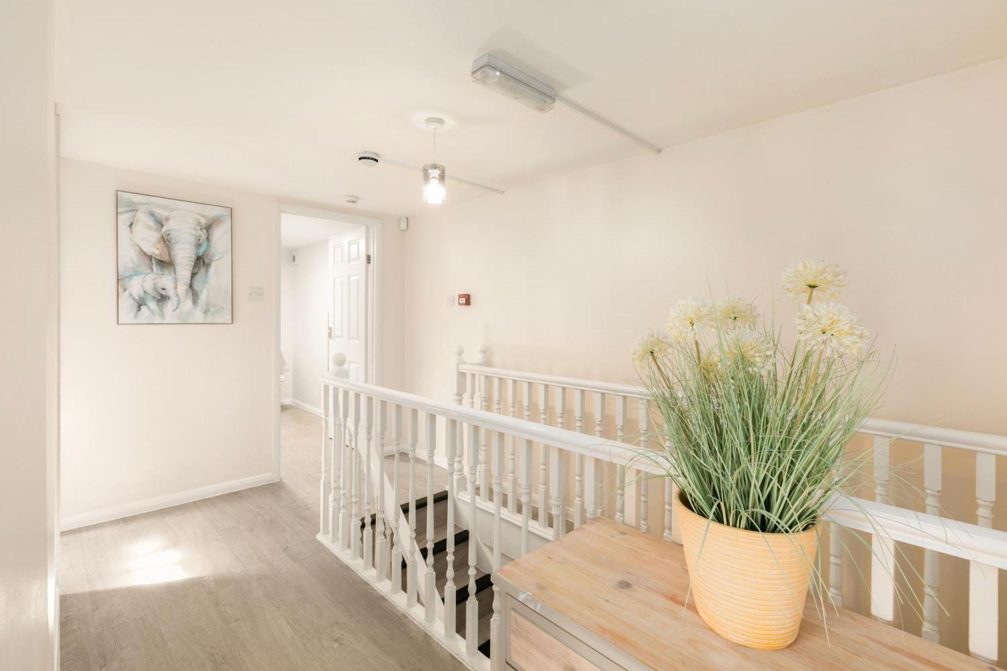 Rural Lodge Stay In Windsor! Hot Tub! Sleeps 20 Bray Extérieur photo