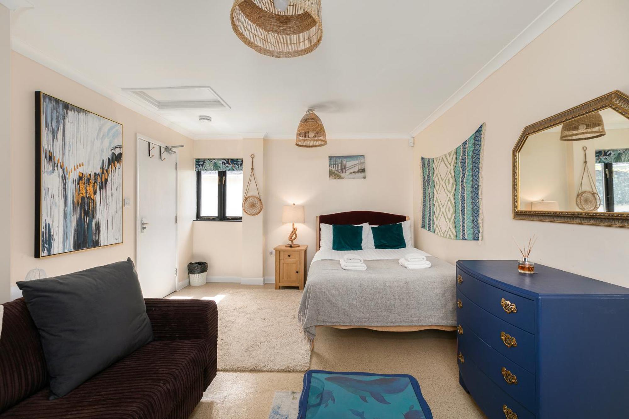 Rural Lodge Stay In Windsor! Hot Tub! Sleeps 20 Bray Extérieur photo
